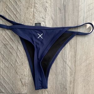 BOUTINE LA BIKINI BOTTOM